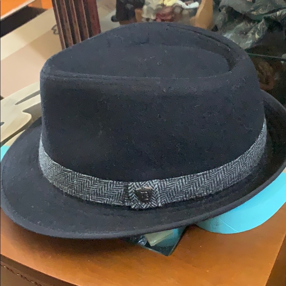 Black Men’s Wool Like Fedora! FIRM
